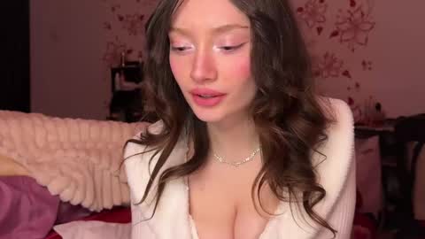 PlayfulDoll online show from 4, 5, 2026