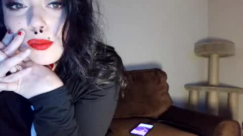 pleasantdinosaurus7537 online show from 6, 1, 2026