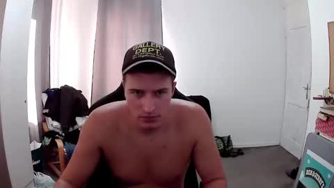 Snapshot of plkrisztian chatting on 22, 9, 2025 plkrisztian online show from 22, 9, 2025