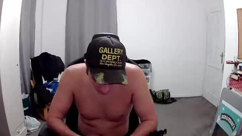 Snapshot of plkrisztian chatting on 22, 10, 2025 plkrisztian online show from 22, 10, 2025