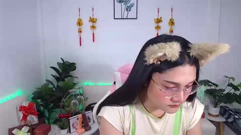 Ploysai online show from 27, 2, 2025