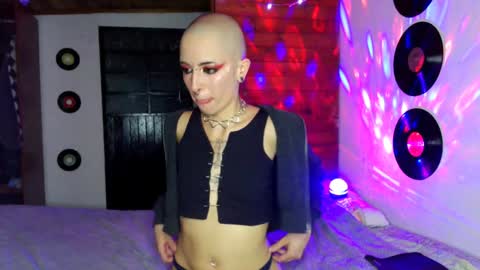   online show from 14, 1, 2025