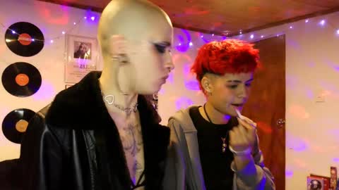   online show from 1, 2, 2025