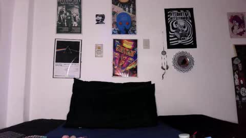    online show from 2, 10, 2025