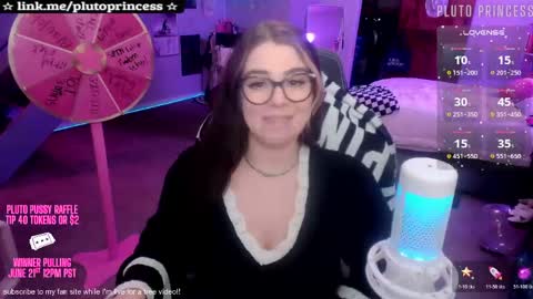 Snapshot of plutoprincess69 chatting on 7, 5, 2026 Pluto Princess online show from 7, 5, 2026
