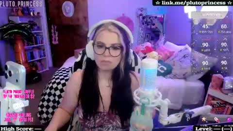 Snapshot of plutoprincess69 chatting on 23, 6, 2026 Pluto Princess online show from 23, 6, 2026