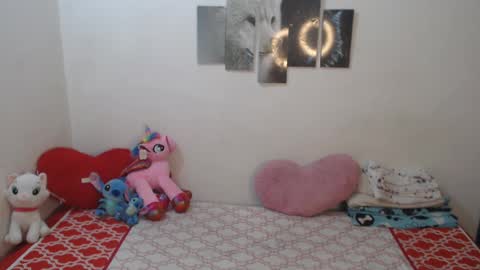 Snapshot of pocahontas_princess__ chatting on 24, 9, 2025 Pocahontas online show from 24, 9, 2025