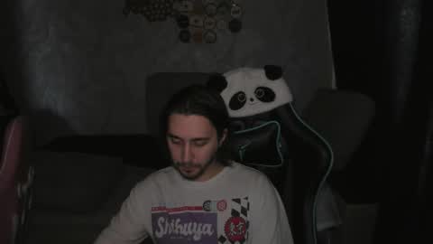 pohyi_ online show from 10, 3, 2026