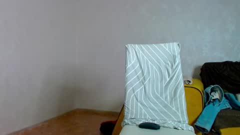 Snapshot of pola_xx chatting on 23, 2, 2025 9pm - 11pm GMT3 online show from 23, 2, 2025