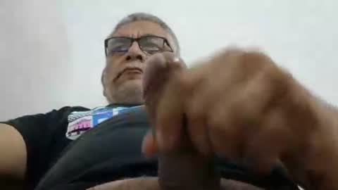 poli online show from 25, 4, 2026