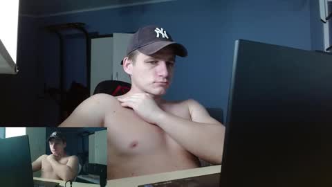 Poliglotjoe2 online show from 18, 1, 2026