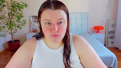 Snapshot of polinasallivan chatting on 23, 5, 2026 Polina online show from 23, 5, 2026