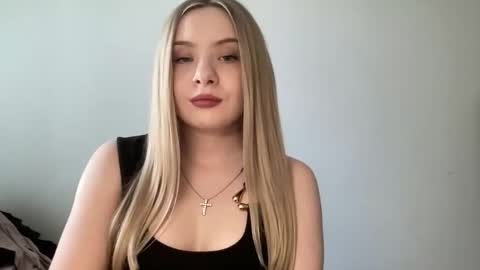 polishangel222 online show from 25, 4, 2026