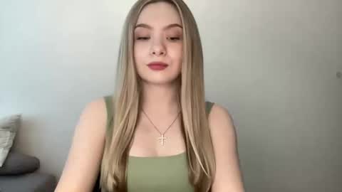 polishangel222 online show from 28, 5, 2026