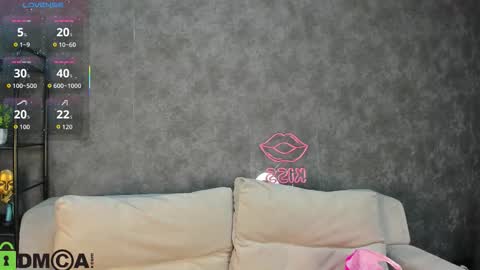 Polly online show from 13, 10, 2025