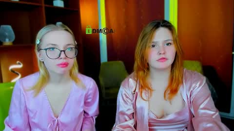 polly_cute1 online show from 4, 4, 2026