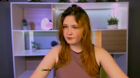 polly_cute1 online show from 26, 4, 2026