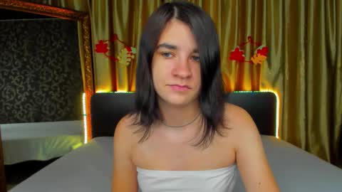 Polly online show from 9, 11, 2025