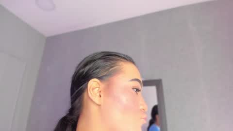 POLLY online show from 15, 9, 2025