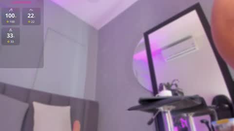 POLLY online show from 9, 11, 2025