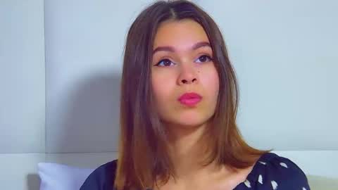 Polly online show from 11, 9, 2025