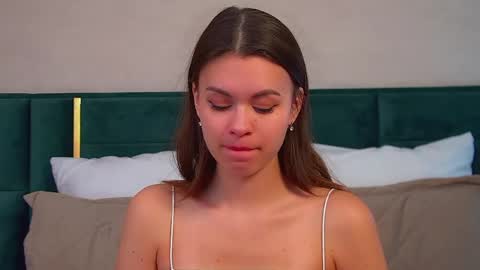 Polly online show from 29, 4, 2026