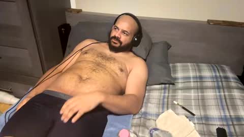 Snapshot of popfizzt chatting on 22, 12, 2024 popfizzt online show from 22, 12, 2024