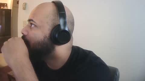 Snapshot of popfizzt chatting on 10, 9, 2025 popfizzt online show from 10, 9, 2025