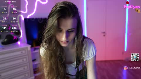 Snapshot of popityan chatting on 8, 2, 2025 Louise see you on December 1 at 2200 UTC3 online show from 8, 2, 2025