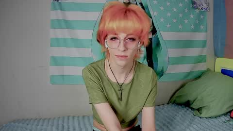 poppyfluffy online show from 8, 4, 2026