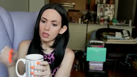 Snapshot of popstarsextape chatting on 6, 11, 2025 A cadia online show from 6, 11, 2025