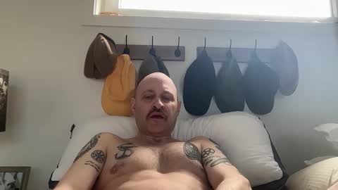 Port Clownsend online show from 4, 4, 2026