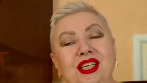 LADY POSH online show from 23, 4, 2026