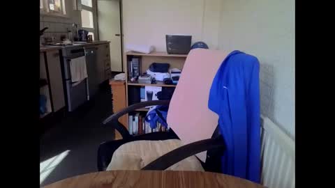 poshman65 online show from 22, 4, 2026