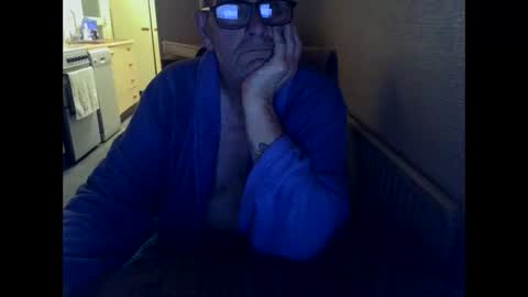 poshman65 online show from 9, 5, 2026