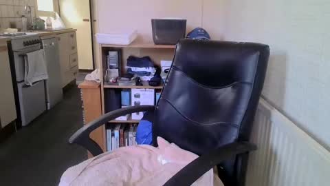 poshman65 online show from 4, 7, 2026