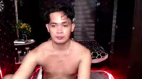 Snapshot of posiedon_cums chatting on 14, 11, 2025 VEeeAsian online show from 14, 11, 2025