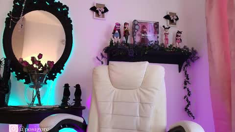 Anna Goth independient model online show from 31, 10, 2025