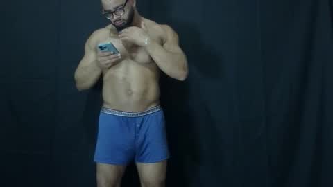 powerdmuscle online show from 30, 5, 2026