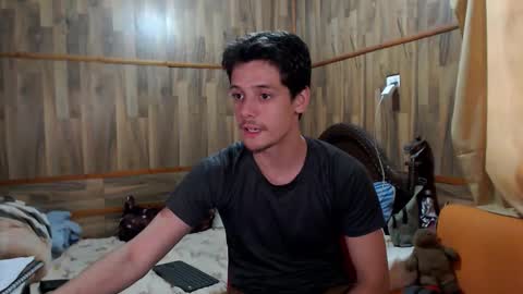 Snapshot of powertwinky chatting on 5, 1, 2026 chris independent online show from 5, 1, 2026