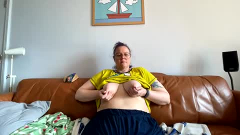 ppriestess online show from 28, 7, 2026