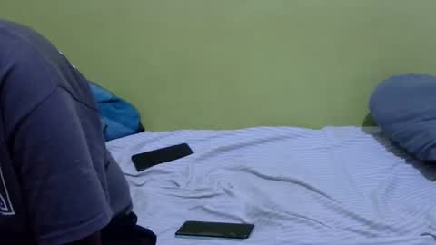 Snapshot of precious_nesh chatting on 3, 11, 2025 precious_nesh online show from 3, 11, 2025