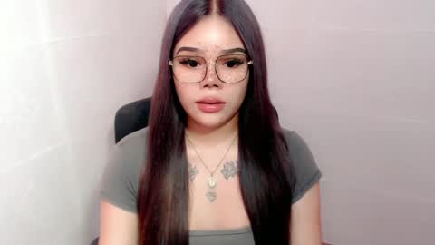 MAXXINE online show from 23, 1, 2025