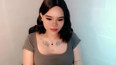 MAXXINE online show from 3, 10, 2025