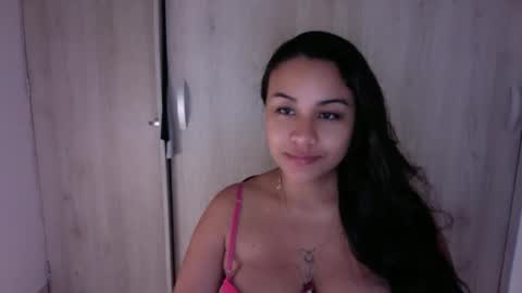 Snapshot of preggo_fantasy chatting on 20, 11, 2025 preggo_fantasy online show from 20, 11, 2025
