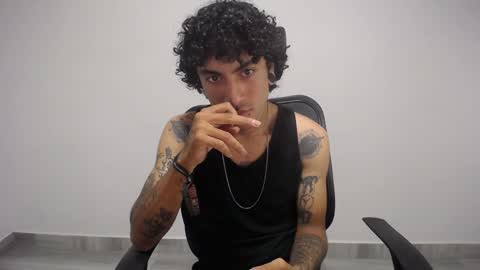 Plux online show from 15, 1, 2025