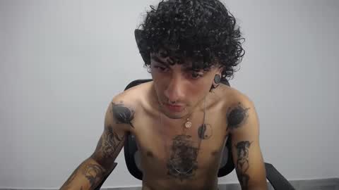 Plux online show from 10, 2, 2025