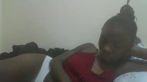 prettiest_doll online show from 18, 12, 2025