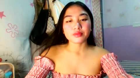 Snapshot of pretty_am chatting on 27, 11, 2025 pretty_am online show from 27, 11, 2025