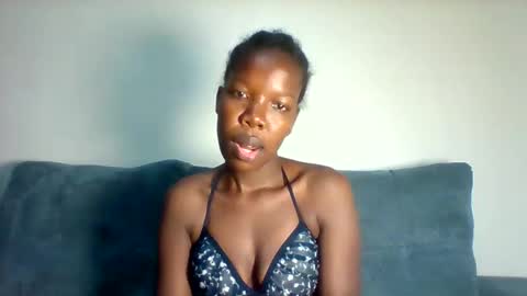 pretty_angel9 online show from 20, 4, 2026